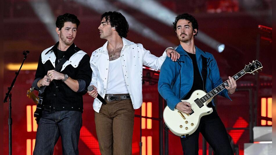 Die Jonas Brothers: Nick, Joe und Kevin Jonas.