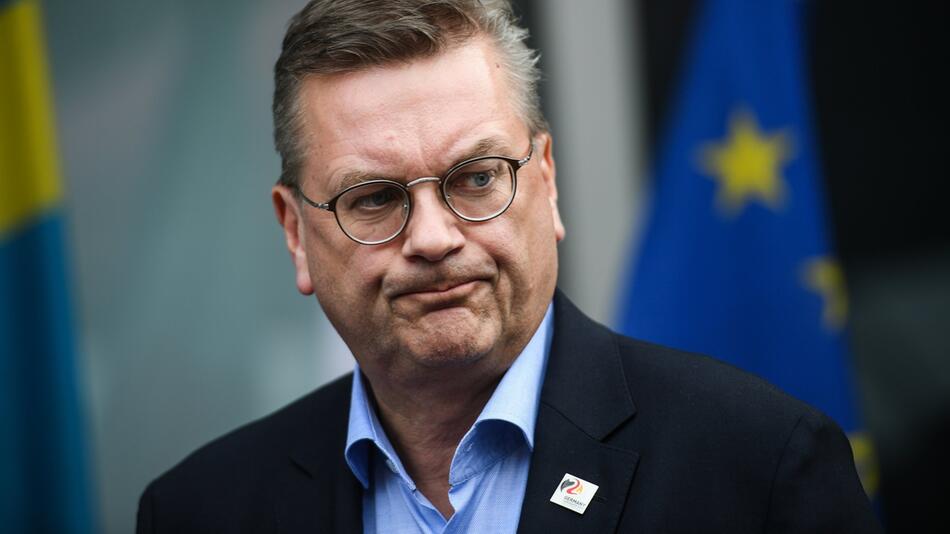 Reinhard Grindel, DFB-Präsident