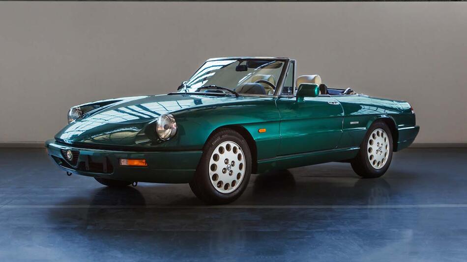 Heritage Alfa Romeo Spider