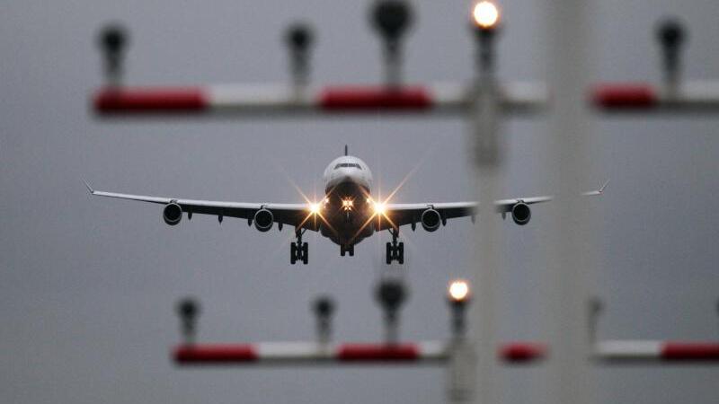 Flugzeug verspätet oder ausgefallen?