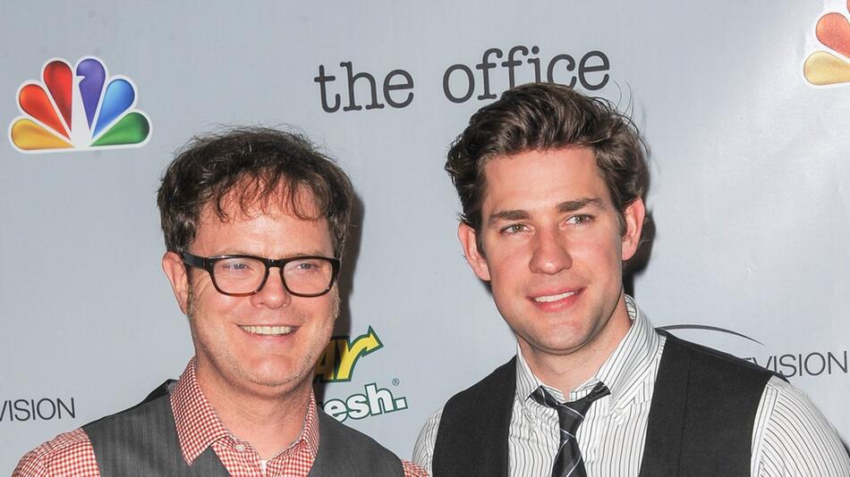 Wiedersehen der alten Ex-Büro-Kollegen: Rainn Wilson und John Krasinski (r.)