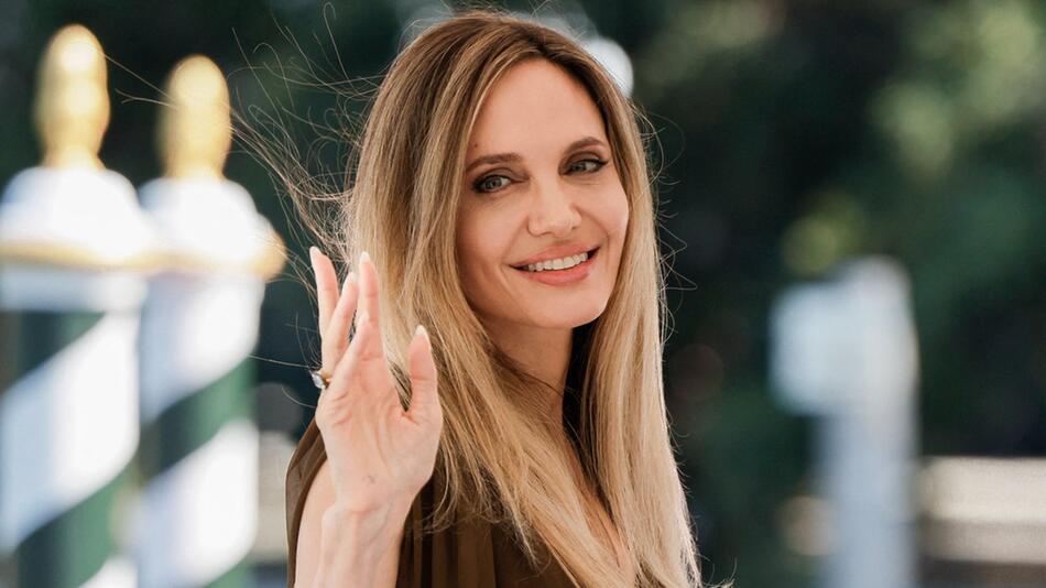 Angelina Jolie besucht nicht nur die Filmfestspiele von Cannes, sie fungiert dort in einer ...