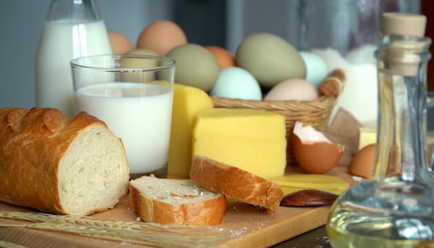 Ein Vitamin, das Ihr Gehirn jung hält