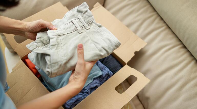Second-Hand-Kleidung