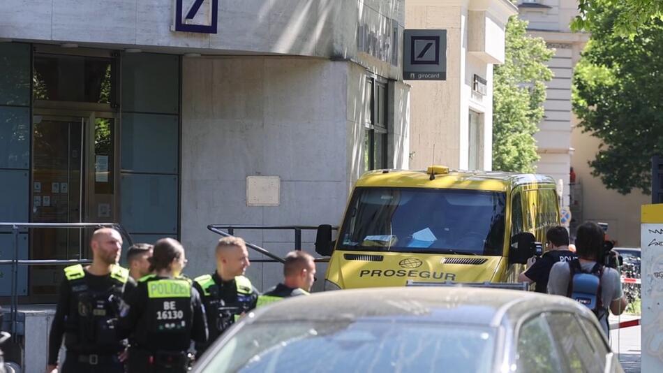 Berlin: Schüsse nach Überfall auf Geldtransporter - LKA sucht Zeugen