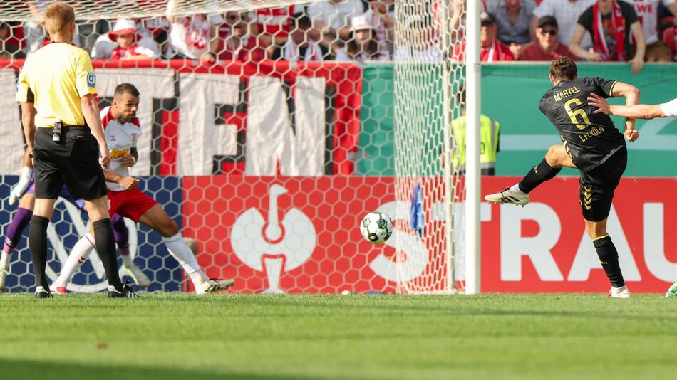 Jahn Regensburg - 1. FC Köln