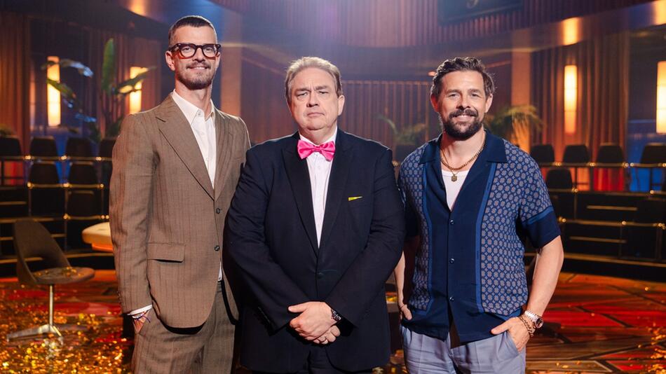 Unter anderem in "Das Duell um die Geld" mit Moderator Oliver Kalkofe (M.) sind Joko ...