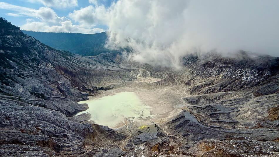 Vulkan Tangkuban Perahu