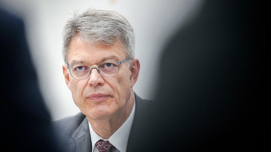 Bundesverkehrsminister Schnieder
