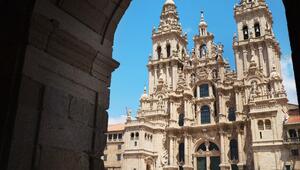 Wer nach Santiago de Compostela möchte, soll ab Ende 2026 mehr Möglichkeiten haben.