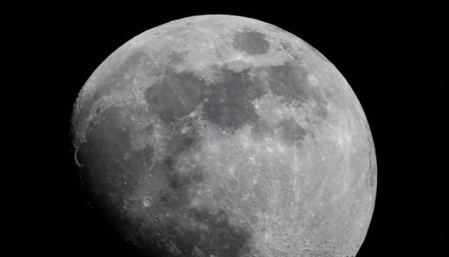 Mond am Himmel