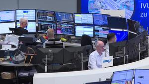 Dax-Anleger tasten sich vor Fristablauf bei Zöllen voran