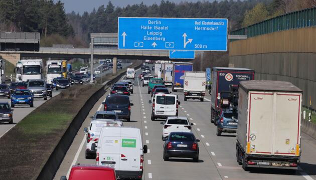 Reiseverkehr vor dem langen Oster-Wochenende - Thüringen