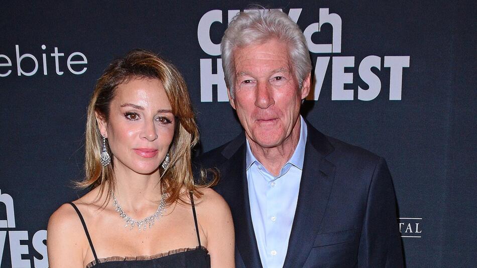 Alejandra Gere und Richard Gere bei einem Auftritt in New York.