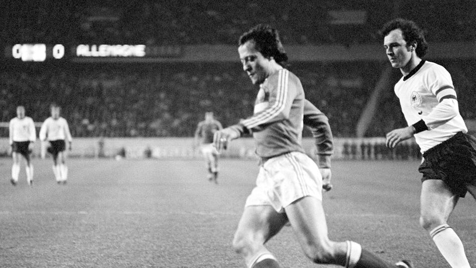 Fußball\ Frankreich - Deutschland 1\0 (1977 in Paris)