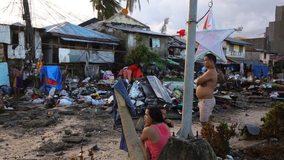 Nach Taifun "Rai" auf den Philippinen