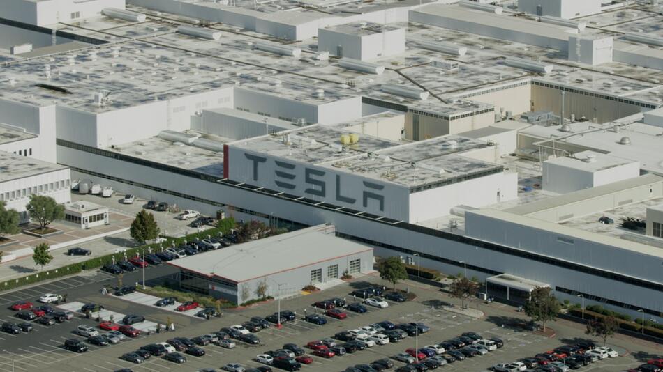 Nach Trump-Sieg: Tesla jetzt über eine Billion Dollar wert