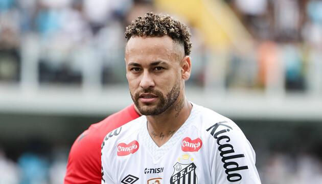 Neymar bleibt bis Ende 2026 beim FC Santos.