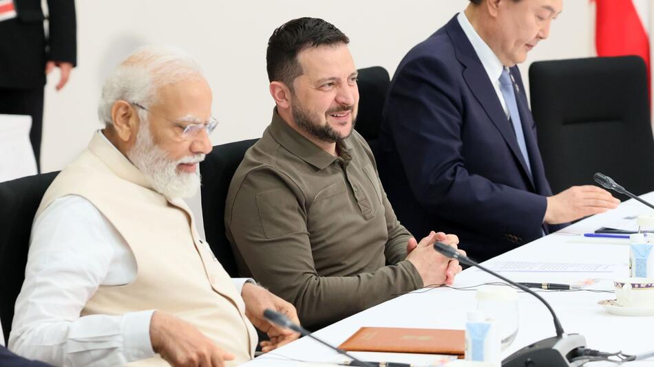 Narendra Modi, Premierminister von Indien und Wolodymr Selenskyj, Präsident der Ukraine