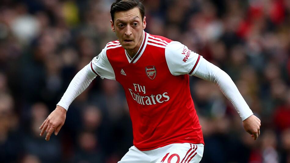 Mesut Özil wechselt vom FC Arsenal zu Fenerbahce Istanbul
