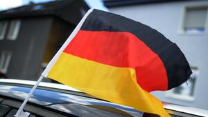 Deutschland-Fahne am Auto
