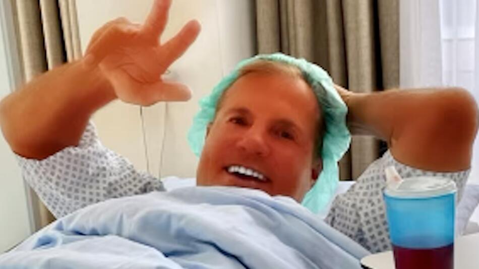 „Das passiert nur mir: Dieter Bohlen postet Bild aus Krankenhaus