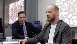 "Unter uns": Tobias (r.) ist im Reinen mit seinem Schicksal, als er den Antrag zur ...