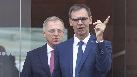 Chefverhandler der Länder am Weg nach Wien