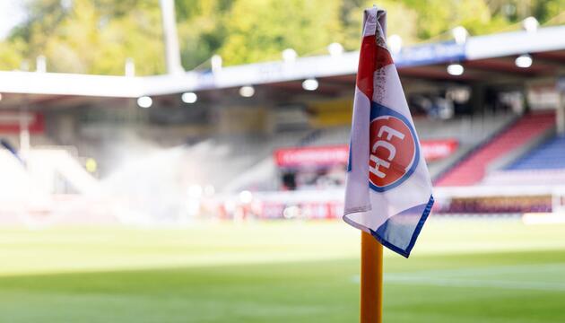 Eckfahne des 1. FC Heidenheim