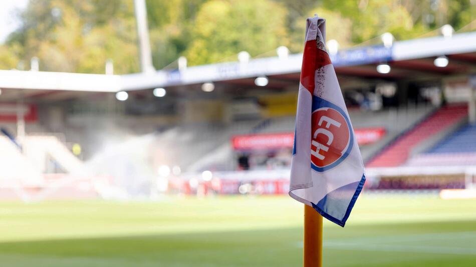 Eckfahne des 1. FC Heidenheim