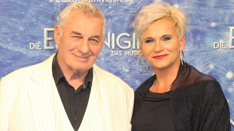 Schauspieler Heinz Hoenig und Ehefrau Annika Kärsten-Honig halten auch in schweren Zeiten fest ...
