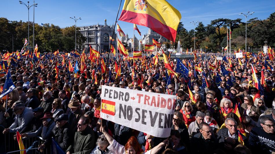Großdemonstration in Madrid gegen Amnestie für Katalanen