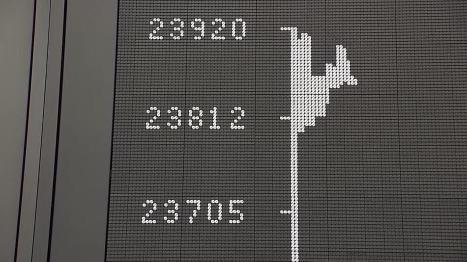 Dax nach US-China-Deal nahe 24.000 Punkten