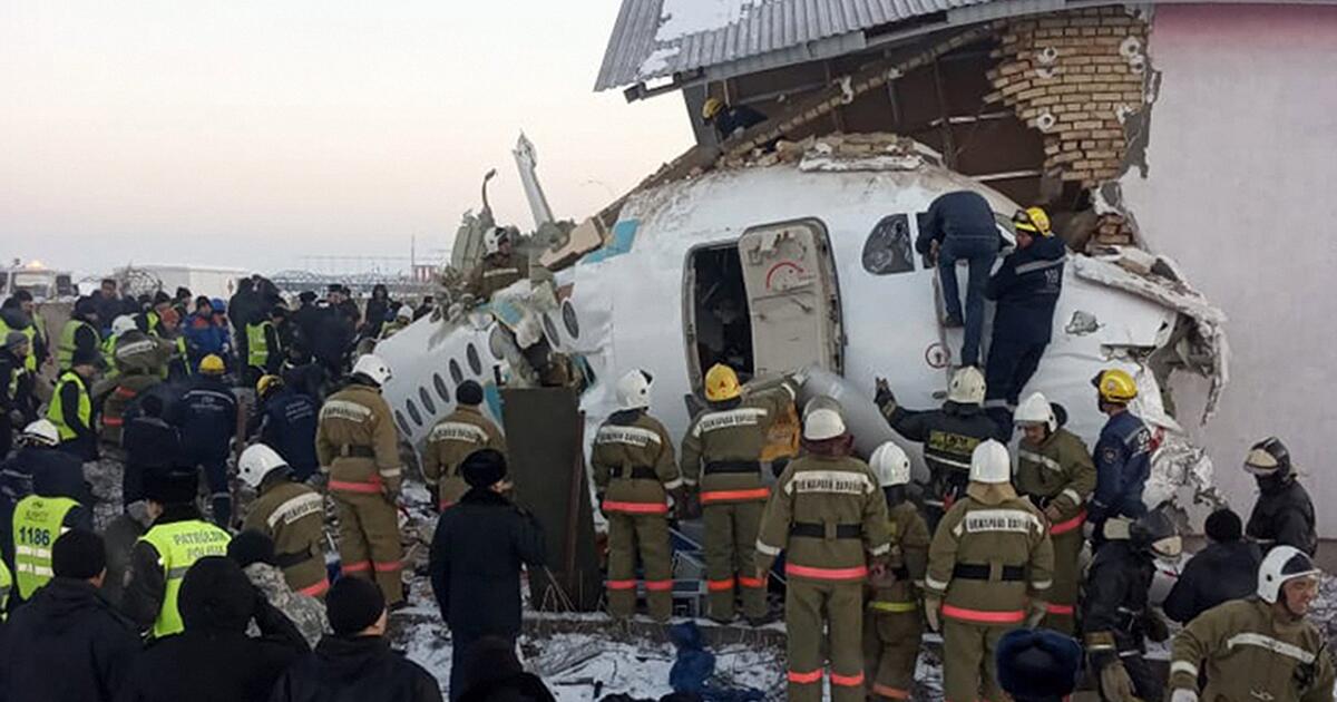 Flugzeug in Kasachstan abgestürzt Dutzende Überlebende GMX.AT