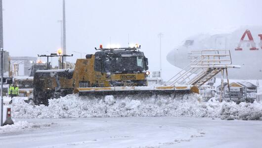 Am Flughafen Wien war der Betrieb wegen der Schneefälle vorübergehend eingestellt.