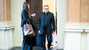 Egisto Ott und Verteidigerin Anna Mair im Landesgericht Wien
