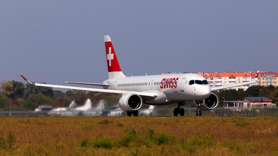 Swiss Airbus A220-300