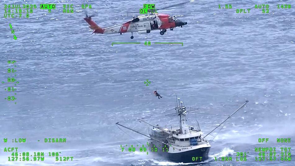 300 Kilometer vor der Küste: US-Küstenwache fliegt kranken Fischer aus