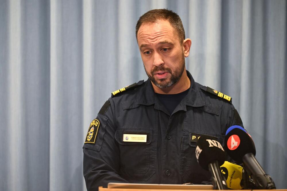 Roberto Eid Forest, Leiter des örtlichen Polizeireviers