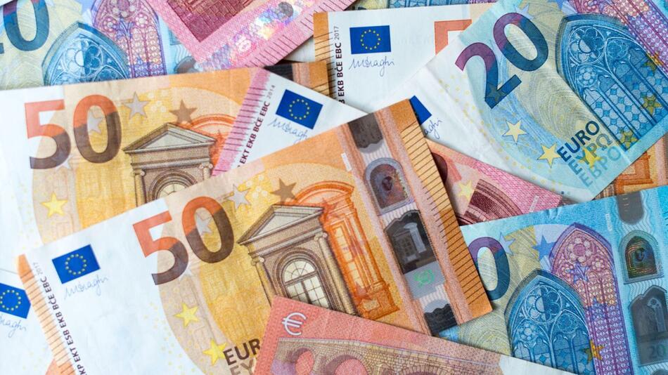 Wirtschaft schrumpft, Inflation bleibt hoch