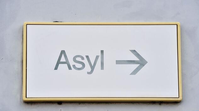 Weniger Andrang auf Asyltitel in Österreich