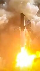 Riesenrakete außer Kontrolle: Neunter Testflug von Musks Starship scheitert