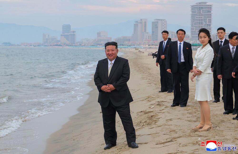 Machthaber Kim Jong Un eröffnet Touristengebiet Wonsan Kalma