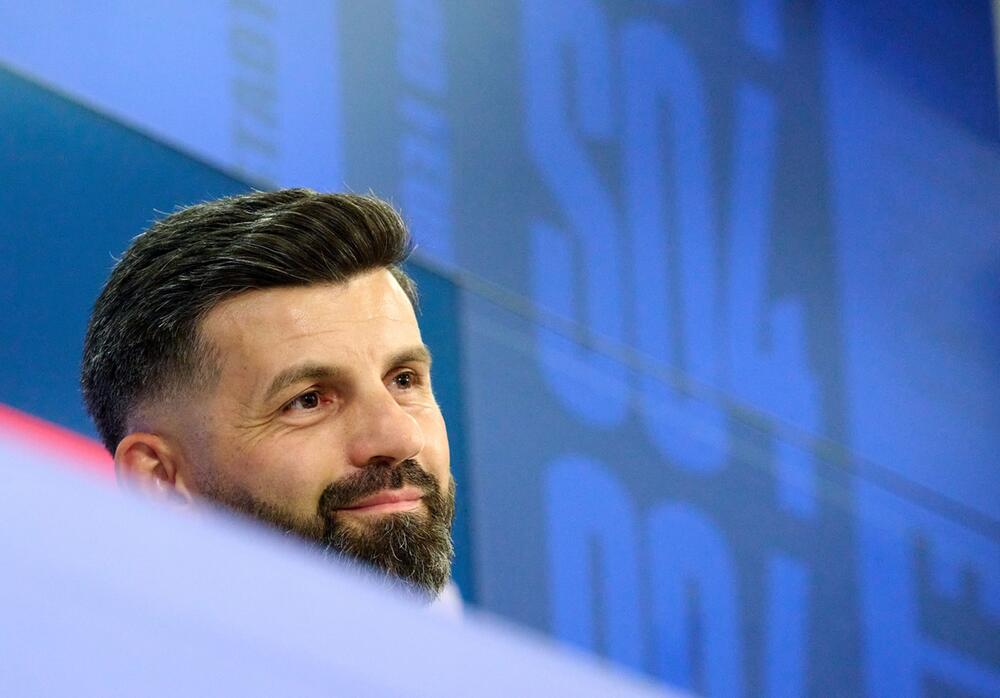 Schalke 04 mit neuem Trainer Muslic