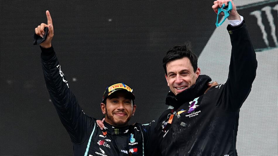 Lewis Hamilton und Toto Wolff