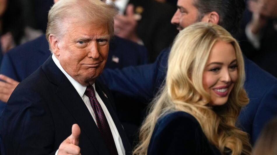 Donald Trump freut sich über Kindsgeburt von Tochter Tiffany.