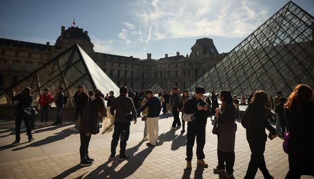 Einbruch in den Louvre