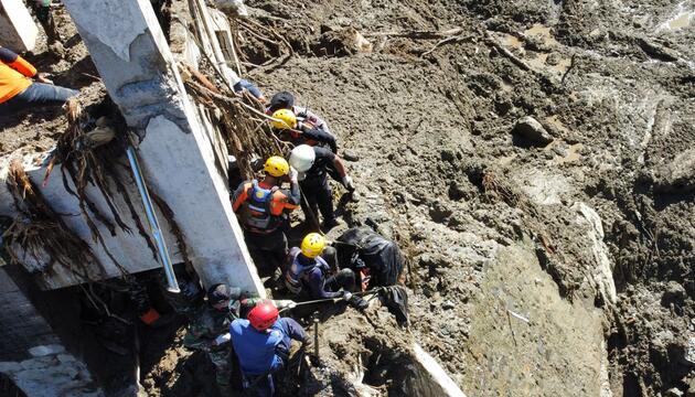 Überschwemmungen in Indonesien