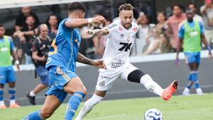 Neymar nach Klassenerhalt bei Santos wieder Knieoperation