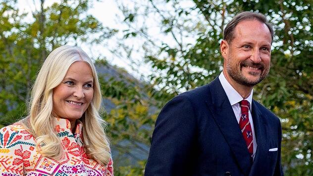 Den 25. Hochzeitstag von Haakon und Mette-Marit feiert das norwegische Königshaus auch auf ...